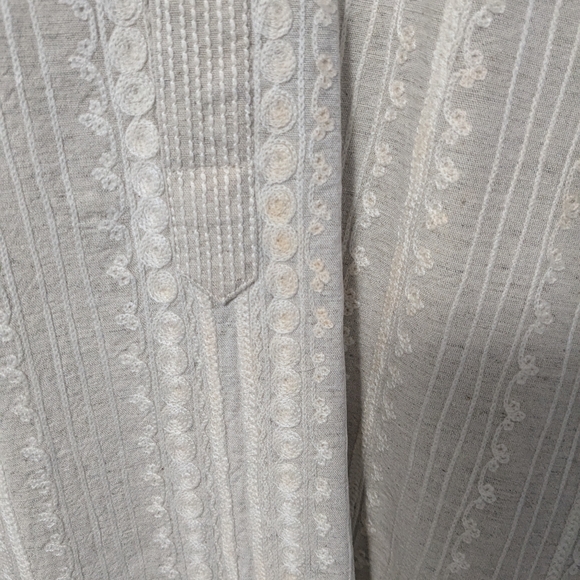 Men's Kurta - Picture 3 of 5